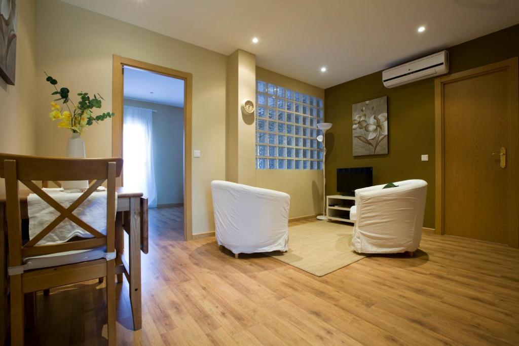 Apartamentos Apr Numancia มาดริด ห้อง รูปภาพ