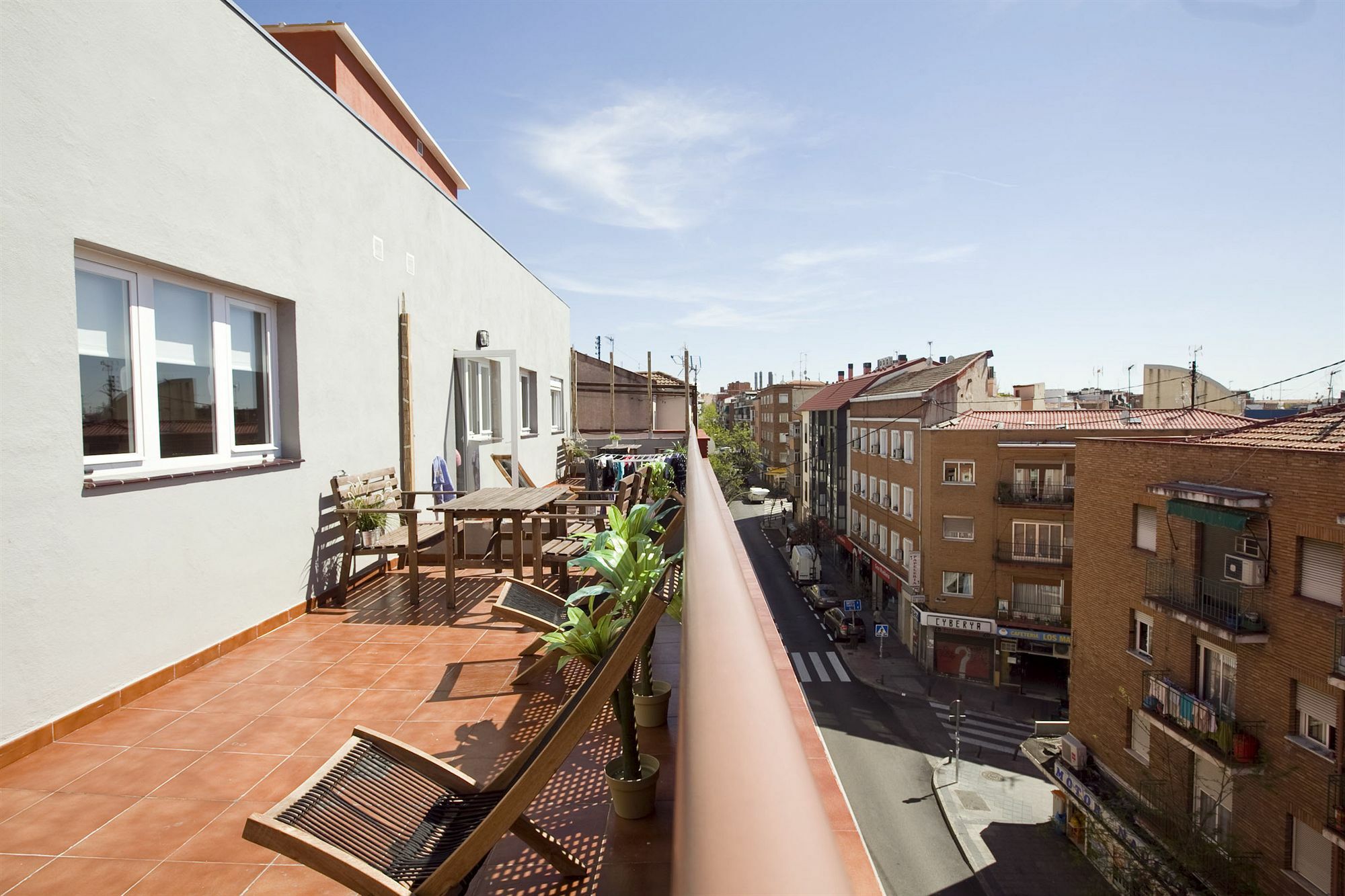 Apartamentos Apr Numancia มาดริด ภายนอก รูปภาพ