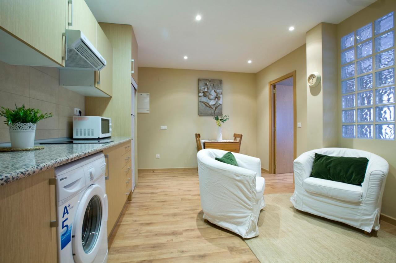 Apartamentos Apr Numancia มาดริด ภายนอก รูปภาพ
